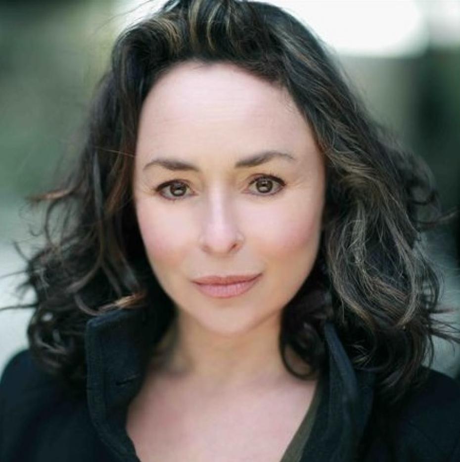 Samantha Spiro is Melessa Florent