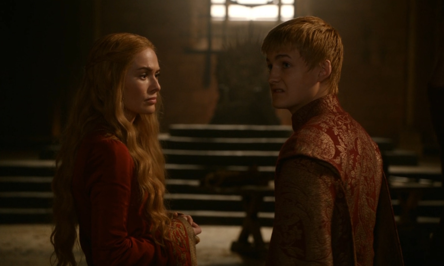 Joffrey and Cersei - ده تغییر برتر سریال نسبت به کتاب